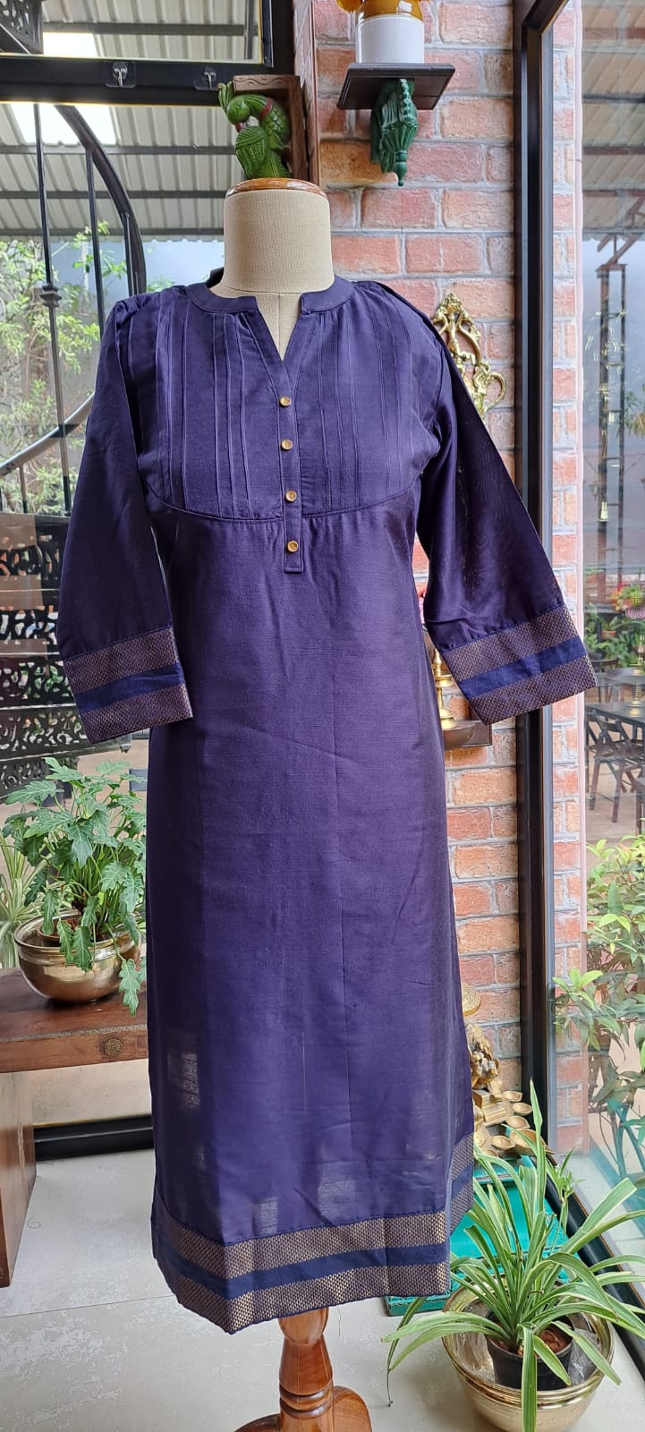 Navy blue zari border kurti