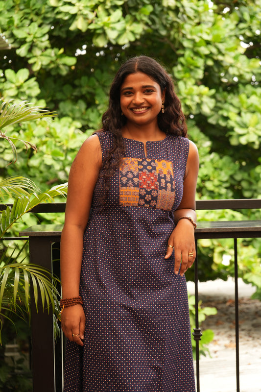 Navy dots kurti