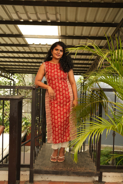 Red panel kurti